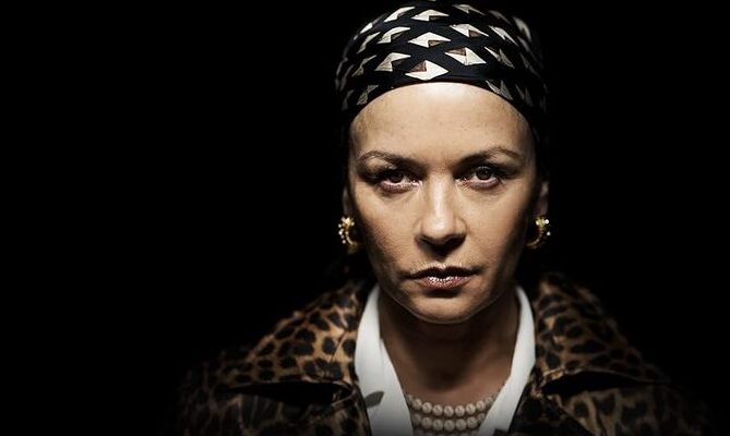 Крестная мать кокаина (2017)